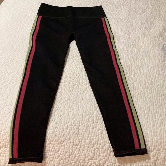 Fabletics High-Waisted Seamless Stripe Leggings | Size L | Black w/ Pink & Green - Picture 3 of 12